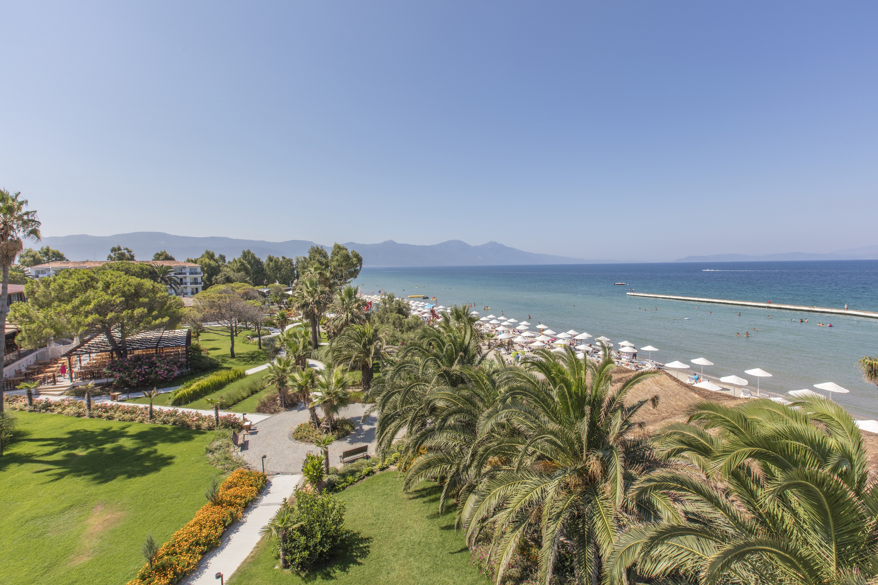 Майски празници в ATLANTIQUE HOLIDAY CLUB 3*, с автобус от Варна - 7 нощувки, вкл. разходка с корабче